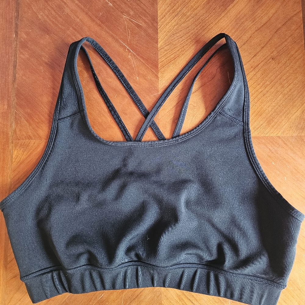 2 Pop Fit sports bras